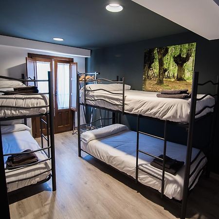 Koikili Aterpetxea Hostel Ochandiano ภายนอก รูปภาพ